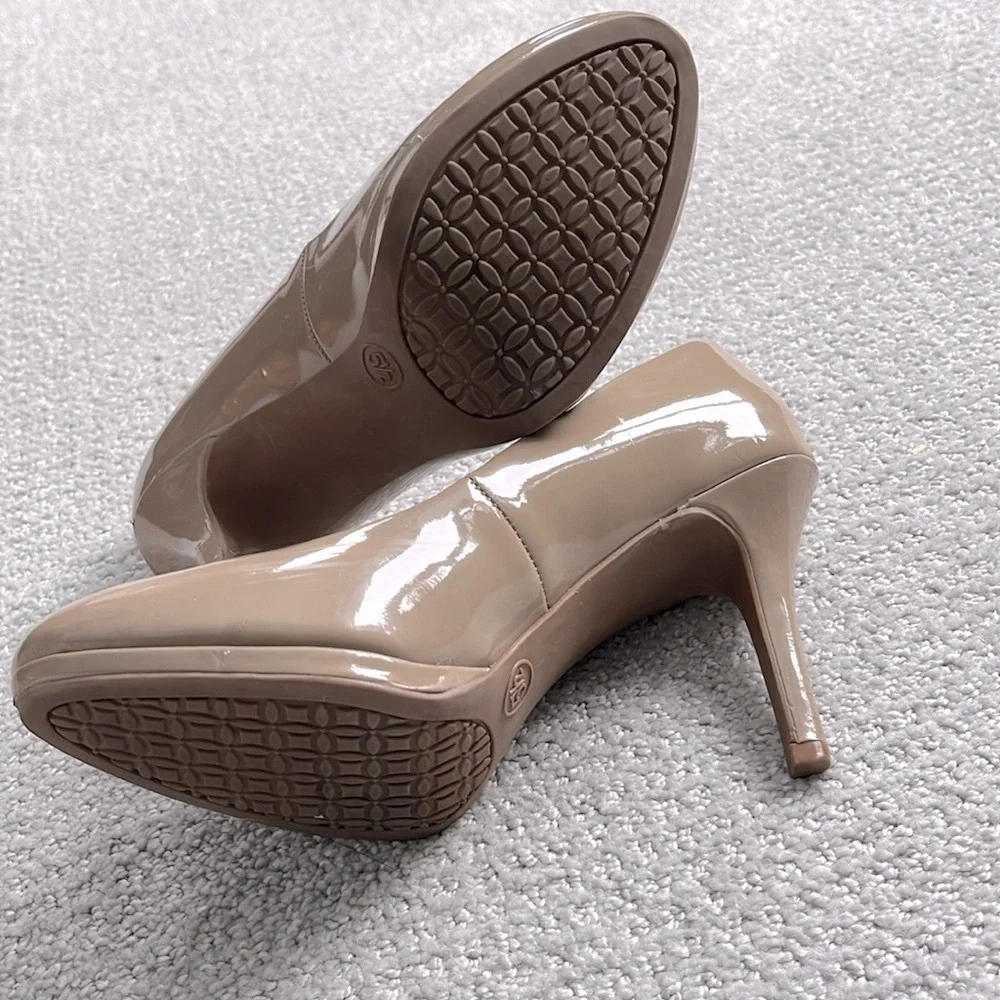 Merona Heels - Picture 3 of 3